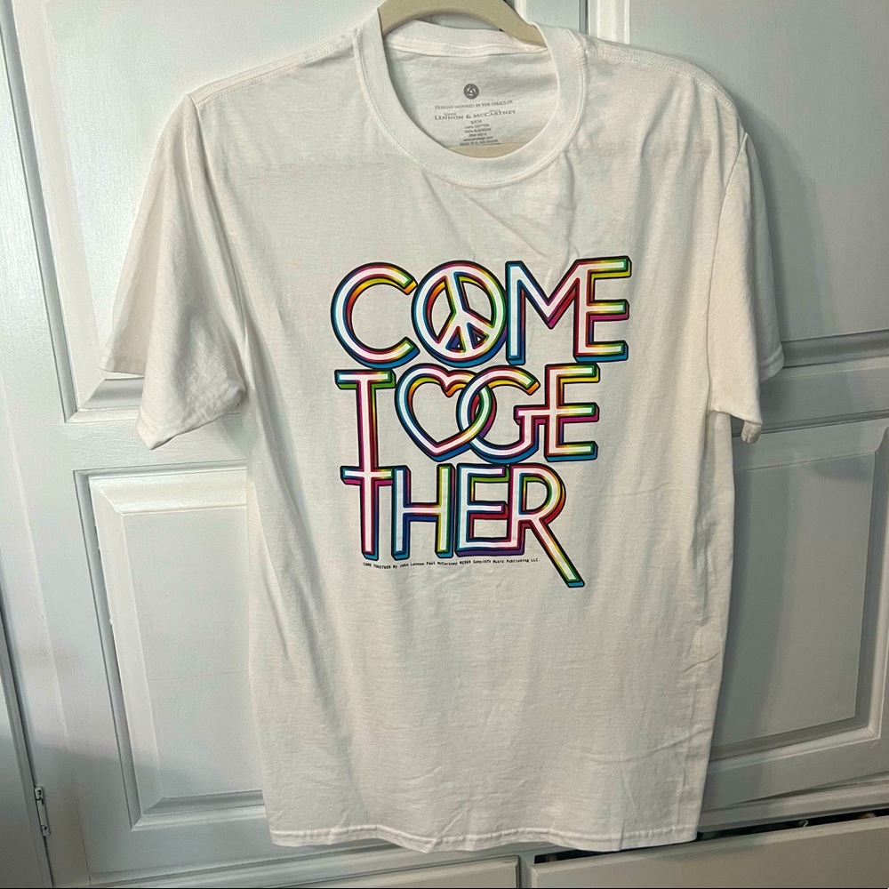 NWOT Urban Outfitters Rainbow Beatles Come Together Graphic Band Tee